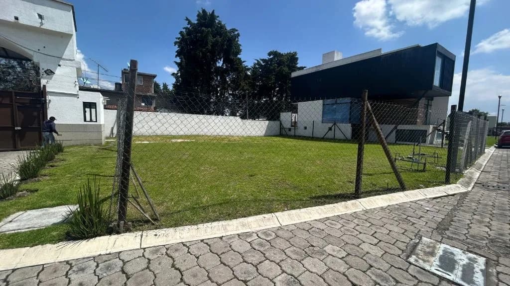Terreno en venta en Coaxustenco, Metepec